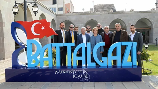 Fenerbahçe yöneticileri, Battalgazi'yi gezdi