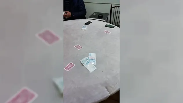 Malatya'da kumar oynatan iş yerine baskın: 4 şahsa ceza!