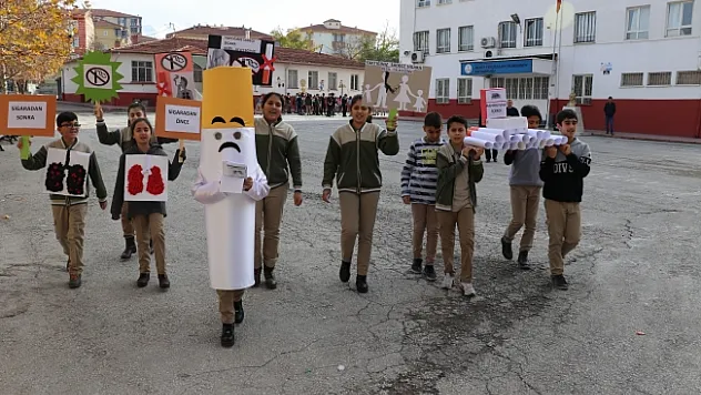 Minik öğrencilerden anlamlı etkinlik