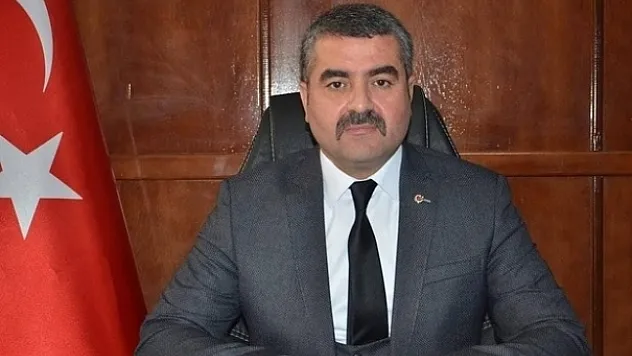 MHP'de istifa! Bülent Avşar istifa etti!