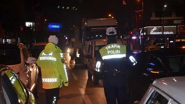 Yılbaşı gecesi güvenlik tedbirleri üst seviyeye çıkarıldı!
