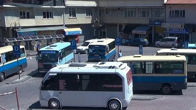 Minibüsçüler hatların iptal edilmesini istiyor!
