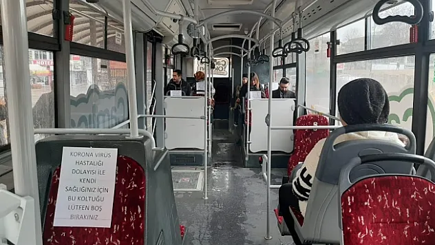 Otobüslerde &quotsosyal mesafe&quot düzenlemesi