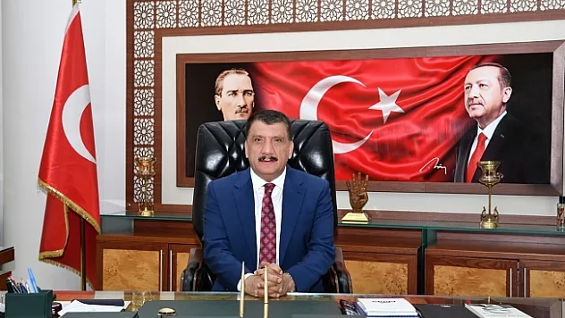 Gürkan ve eşinden kampanyaya destek!
