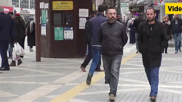 Malatyalılar &quotEvde Kal&quot çağrılarına rağmen sokakları terk etmiyor!