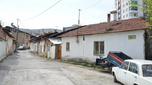 'Mercedes Kadir'in adını yaşadığı sokağa vereceğiz'