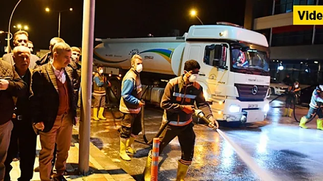 Yeşilyurt Belediyesi'nden temizlik personeline jest!