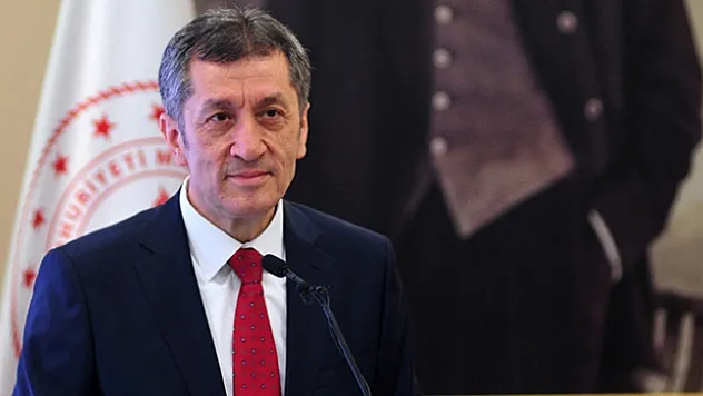 Bakan Selçuk'tan okulların açılması ile ilgili açıklama!