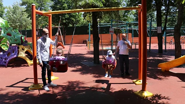 Malatya'da parklardan çocuk sesleri yankılandı!