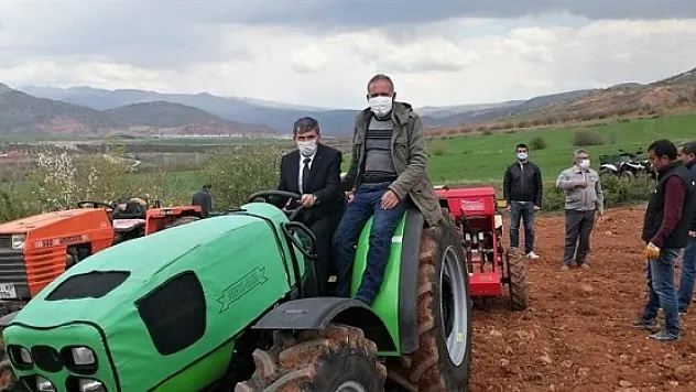 Hekimhan'a yerli kırmızı mercimek ekimi yapıldı