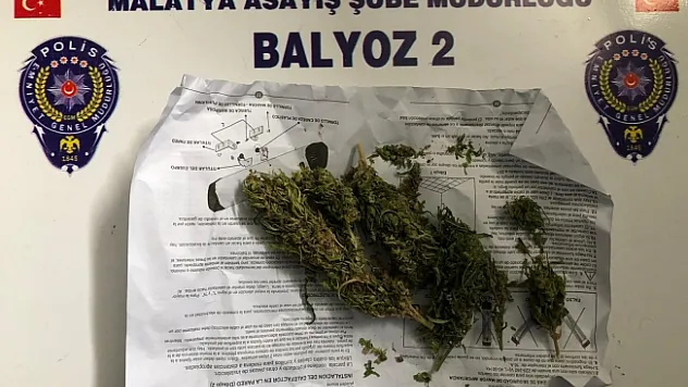 Malatya'da uyuşturucu ve silahlar ele geçirildi