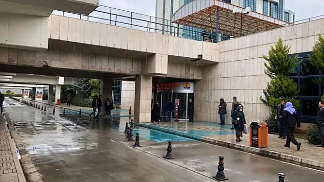 Acı haber geldi... Kavgada yaralanmıştı!