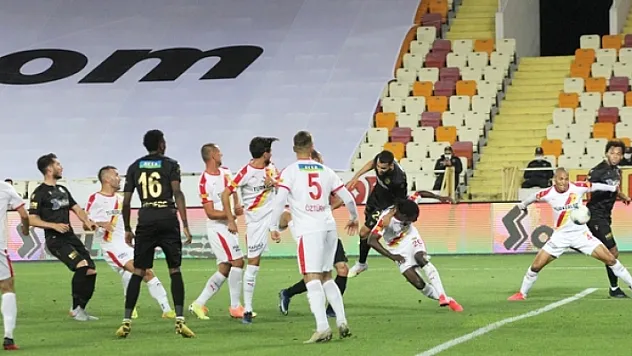 B.Yeni Malatya kurtuluş umudunu Göztepe'de buldu: 2-1