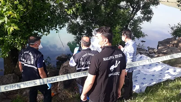 Vatandaşlar fark etti! Orduzu Göletinde erkek cesedi bulundu!