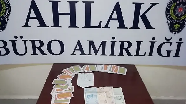 Malatya'da fuhuş ve kumar operasyonu! İdari işlem yapıldı!