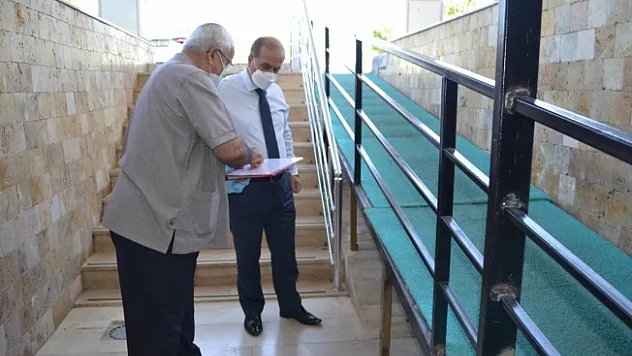 Özgürlüğe engelli rampası ile kavuştu