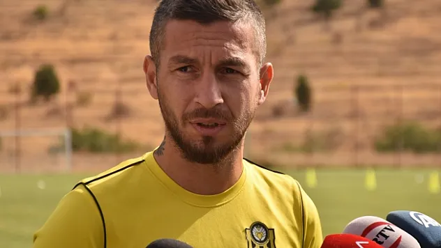 Adem Büyük: &quotYeni Malatyaspor'da olduğum için mutluyum&quot