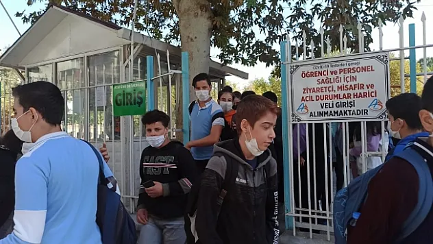 Malatya'da yüz yüze eğitim tedbirlerle başladı