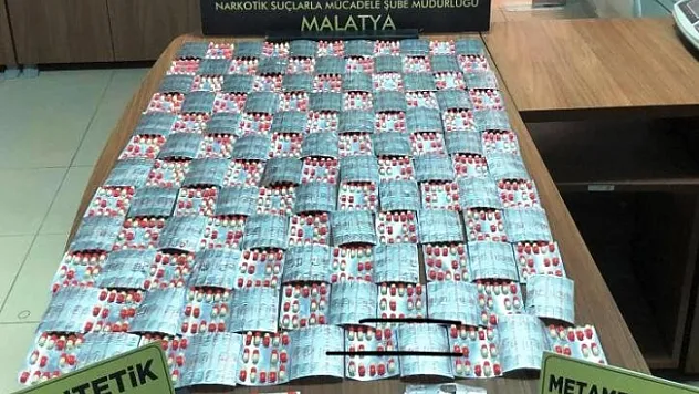 Narkotik'ten torbacılara suçüstü