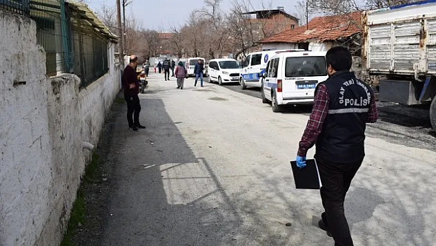 Silahlı kavga..3 yaralı