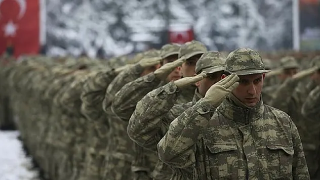 MSB duyurdu! Askerlik sevk tarihleri ertelendi