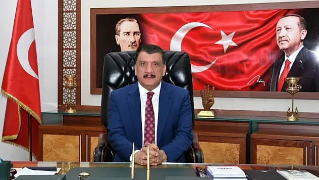 Gürkan müjdeyi verdi! Büyükşehir'den esnafa destek!