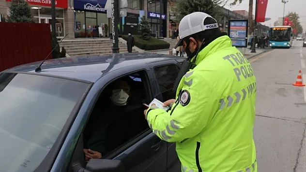 Malatya'da kısıtlamada sokağa çıkan 171 kişiye ceza kesildi