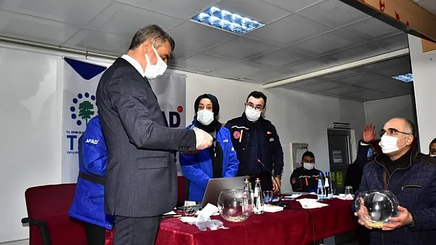 Kale'de kura çekimi yapıldı! Deprem konutları teslim edildi