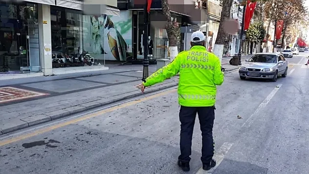 Kurallara uymayan 231 sürücüye ceza