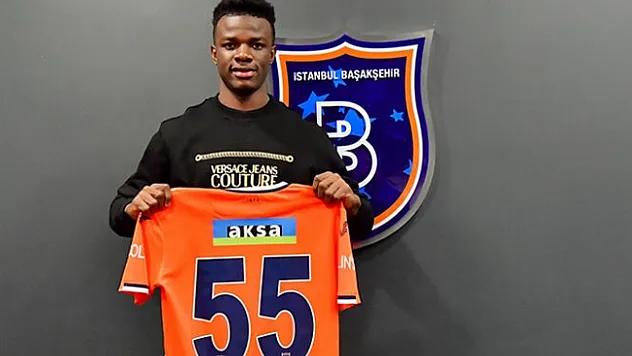 Youssouf resmen Başakşehir'de!