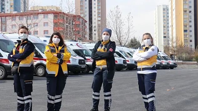 Malatya'daki hastalar kadın sürücülere emanet!