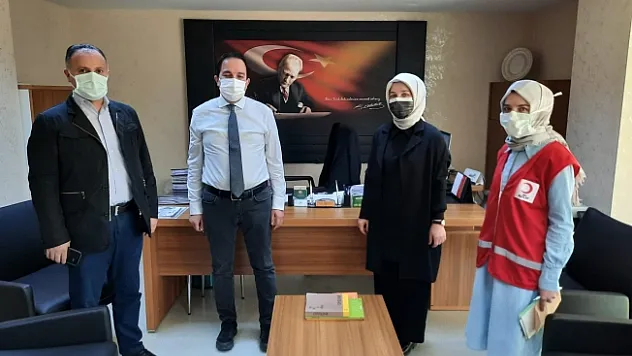 Kızılay'dan hastalara anlamlı yardım