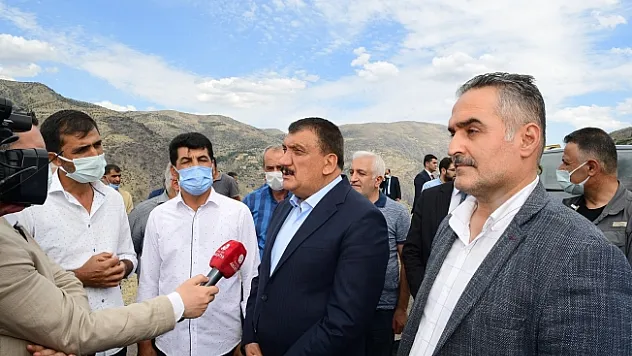 Başkan Gürkan, Kale ilçesindeki çalışmaları inceledi