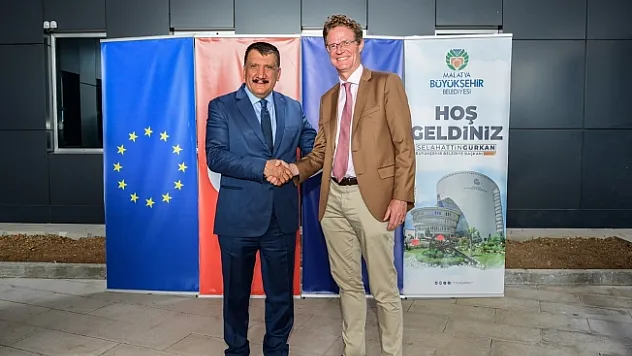 'Hedefimiz kayısıdaki katma değeri 1,5 milyar dolara çıkarmak'