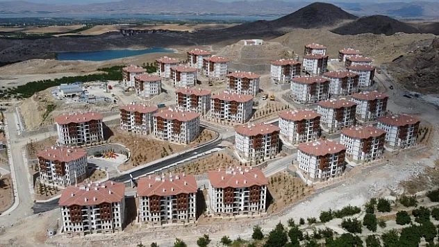Malatya'da tamamlanan deprem konutları vatandaşların yüzünü güldürdü