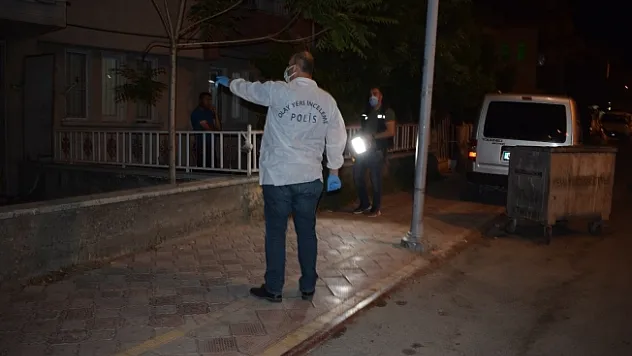 Yeşilyurt'ta akraba kavgası! silahla vurulan şahıs ağır yaralandı