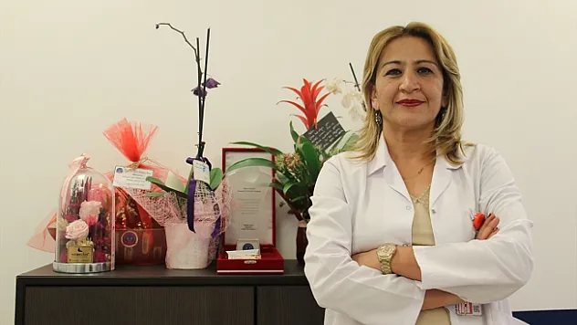 Prof. Dr. Turan uyardı! 'Aşılanmamış grupda çok büyük akciğer enfeksiyonu oluşuyor'