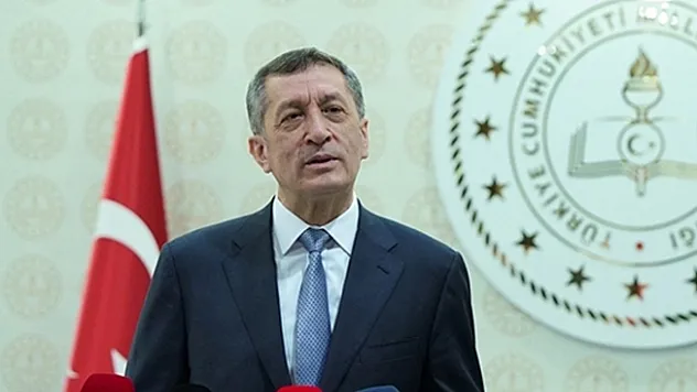 Selçuk'tan istifa sonrası açıklama! &quotŞükranlarımı sunuyorum&quot