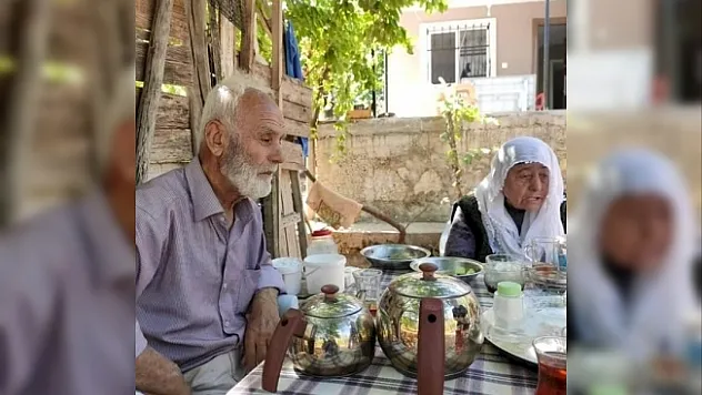 Tarım ilacını vitamin zannederek tüketen yaşlı çift öldü