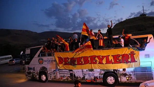 Yeni Malatyaspor'a taraftardan moral ziyareti