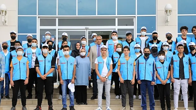 Başkan Güder, öğrencilerin TEKNOFEST isteğini geri çevirmedi!