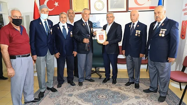 Başkan Güder'den Gaziler Günü kutlaması