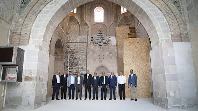 'Camideki çalışmalar 2022'nin ortalarında tamamlanacak'