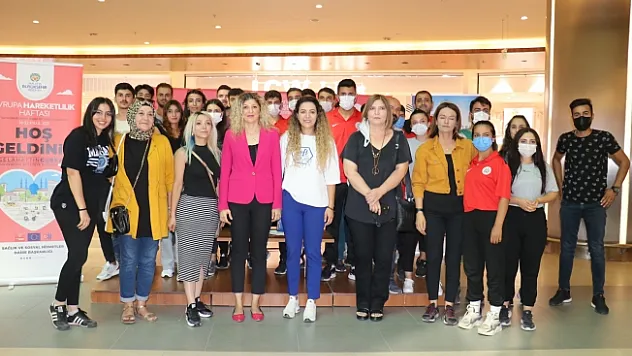 Malatya Park AVM'de Avrupa Hareketlilik Haftası kapsamında söyleşi yapıldı
