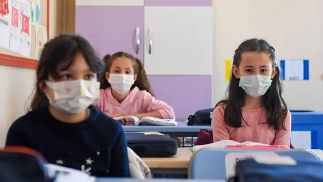 MEB'den yeni COVID-19 kararı! Hasta ve temaslı öğrencilere mazeret izni!