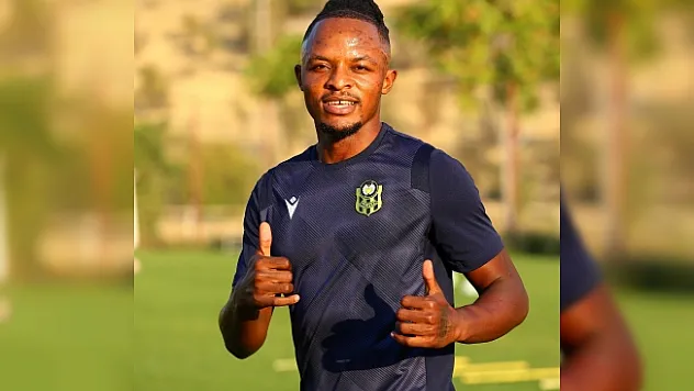 Yeni transfer Walter Bwalya ilk antrenmanına çıktı