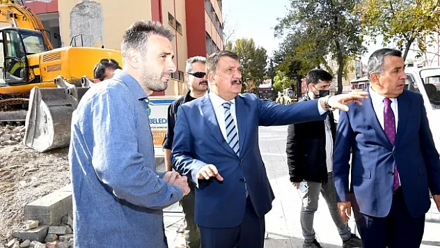 Başkan Gürkan yıkım çalışmalarını inceledi