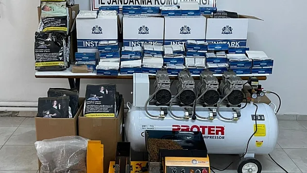 Kaçak sigara üretimi yapan iş yerine baskın!