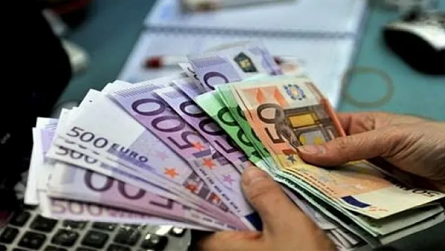 Rekor artış! Dolar 9.50'yi, Euro 11.00 TL'yi buldu!