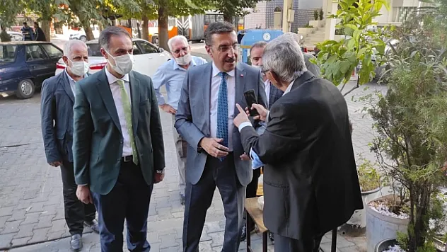 Tüfenkci: &quotEsnafımızın yanındayız&quot